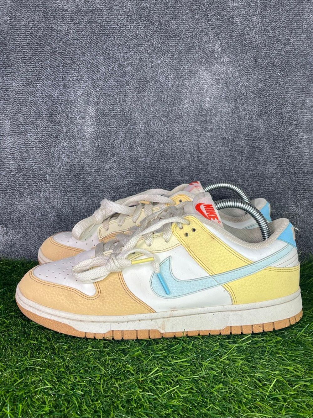 Nike Dunk Low Women’s Sneakers White Yellow Blue Gum Sole size 9